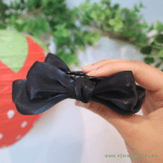Charming Bow Hair Claw | Black